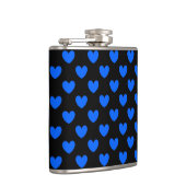 Blaue Polka-Herzen auf schwarz Flachmann (Rechts)