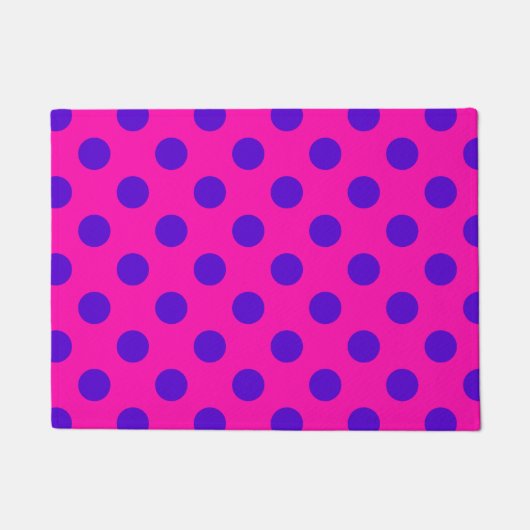 Blaue Polka-Punkte auf Fuchsia Fußmatte (Vorderseite)