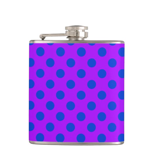 Blaue Polka Punkte auf lila Flachmann (Vorderseite)