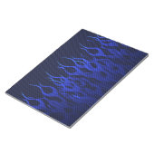 Blaue Racing Flammen auf Carbon Fibre Print Notizblock (angewinkelt)