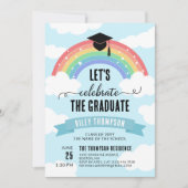 Blaue Regenbogenwolken Feiern wir den Graduate Einladung (Vorderseite)