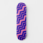 Blaue Rosa Chevron-Zickzack-Design  Skateboard (Vorderseite)