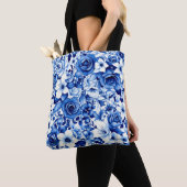 blaue Rose Symphony-Taschentuch Tasche (Von Nahem)