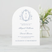 Blaue Rose Wappen Monogramm katholische Hochzeit Einladung (Stehend Vorderseite)