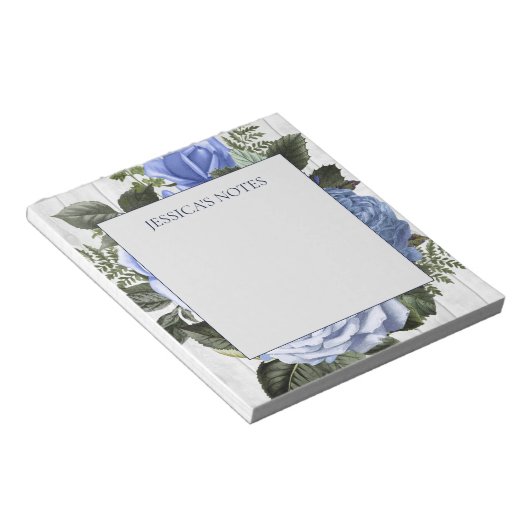 Blaue Rose Weißer rustikaler Holzname Notizblock (angewinkelt)