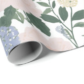 Blaue Röte Cottagecore Wildblume Geschenkpapier (Rolleneckpunkt)