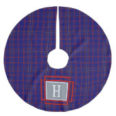 Blaue rote Tartan-Monogramm Polyester Weihnachtsbaumdecke (Vorderseite)