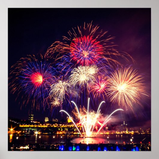 Blaue, rote und goldene Feuerwerkskörper Poster (Vorne)