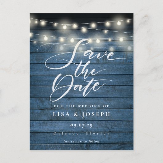 Blaue Rustikale Lichterkette QR Code Save the Date Postkarte (Vorderseite)