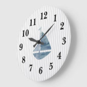 Blaue Sailboat Strip Preppy Large Clock Große Wanduhr (Winkel)