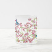 Blaue Schmetterlinge auf Mattglastasse (Mittel)