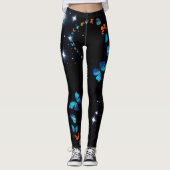 Blaue Schmetterlinge fallen in Sternenschwarze Leg Leggings (Vorderseite)