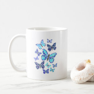 Blaue Schmetterlinge in Punkten Kaffeetasse