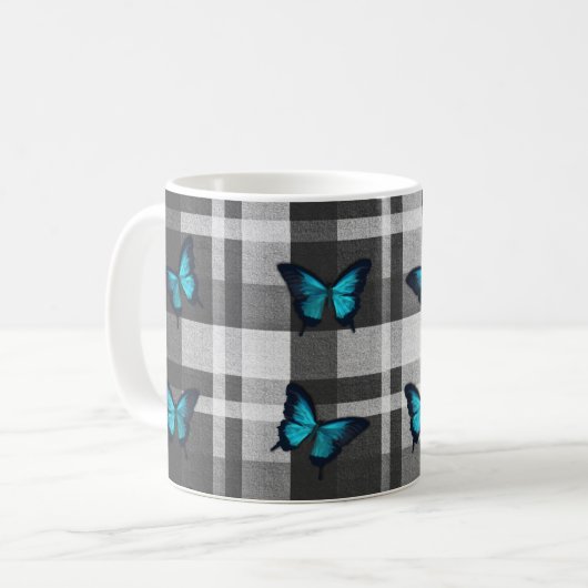 Blaue Schmetterlinge und graue Karierte Stoffe Kaffeetasse (Vorderseite Links)