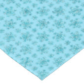 Blaue Schneeflocken-BAUMWOLLE 60x84 Tischdecke (Schrägansicht)