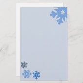 Blaue Schneeflocken im rosa Hintergrund Briefpapier (Vorne/Hinten)