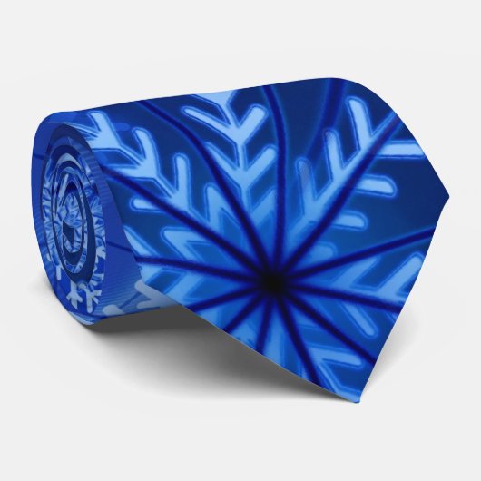Blaue Schneeflocken Krawatte (Gerollt)
