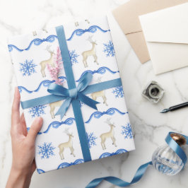 Blaue Schneeflocken mit Rentier Geschenkpapier
