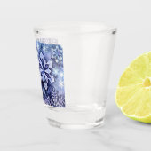 Blaue Schneeflocken Schnapsglas (Rechts)