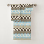 Blaue Schneeflocken und braune Kreise Wintermuster Badhandtuch Set (Insitu)