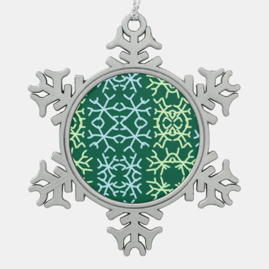 Blaue Schneeflocken Weihnachtsmuster Schneemuster Schneeflocken Zinn-Ornament (Vorderseite)