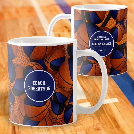 Blaue schwarze Basketballmannschaftsfarben Trainer Kaffeetasse