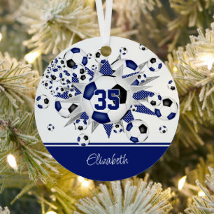 Blaue schwarze Fußballbälle halten Sake Ornament Aus Metall