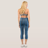 Blaue schwarze Streifen Capri Leggings (Rückseite)