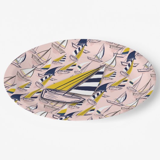 Blaue Segelboote Pappteller (Schrägansicht)