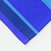 Blaue senkrechte Streifen Fleecedecke (Ecke)