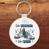 Blaue Sneakers wie Vater, wie Sohn Schlüsselanhänger (Vorderseite)
