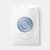 Blaue Spitzen-Mandala-Hochzeit Geschenktütchen (Vorderseite)
