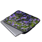 Blaue Squill Spring Blumen, grüne Blätter Laptopschutzhülle (Vorne Knopf)