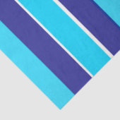 Blaue Streifen Seidenpapier (Ausschnitt)