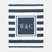 Blaue Streifen Trendy Monogram Fleecedecke (Vorderseite)