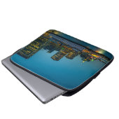 Blaue Stunde in der Stadt Laptopschutzhülle (Vorne Knopf)
