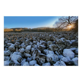 Blaue Stunde in der vulkanischen Region Frankreich Poster