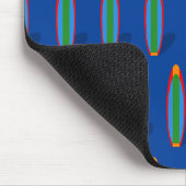 Blaue Surfboard Strand Mousepad (Ecke)