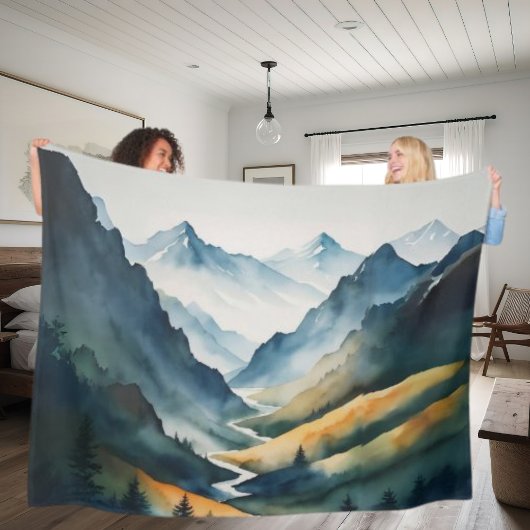 Blaue Tan-Bergszene Fleecedecke