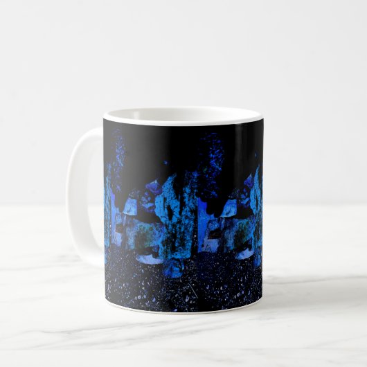 blaue Tasse mit blauem Design (Vorderseite Links)