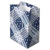 Blaue Texturen Mittlere Geschenktüte (Rückseite Schrägansicht)