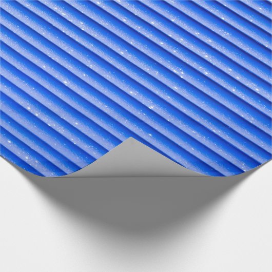Blaue Töne Streifen Geschenkpapier (Ecke)