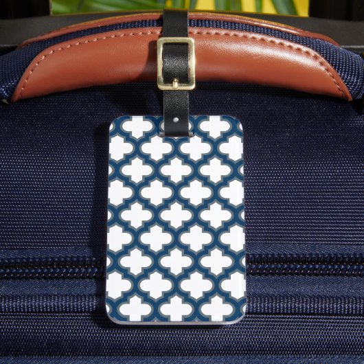 Blaue Trellis, Gitter, Quatrefolie Gepäckanhänger (Vorderseite Insitu 2)