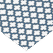 Blaue Trellis, Gitter, Quatrefolie Tischdecke (Schrägansicht)