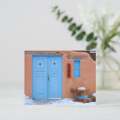 Blaue Tür in New Mexico Postkarte (Stehend Vorderseite)