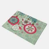 Blaue u. rote Retro Weihnachtsverzierungen Fußmatte (Schrägansicht)