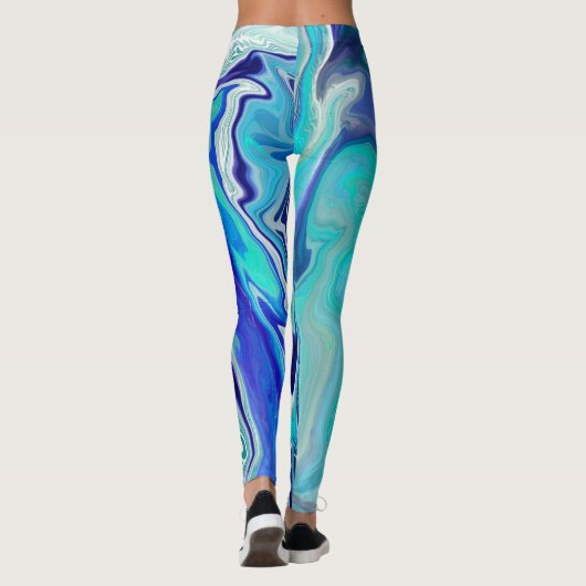 Blaue und Aquamarine Marmorwellen Leggings (Rückseite)