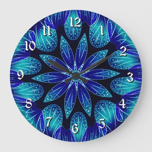 Blaue und Aquamarine Petals Mandala Große Wanduhr (Vorderseite)