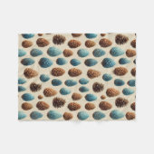Blaue und braune Pinecone Wintermuster Fleecedecke (Vorderseite (Horizontal))