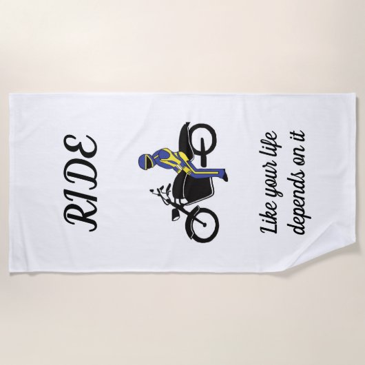 Blaue und gelbe Leathers bei einem Motorradrennen Strandtuch (Vorderseite)